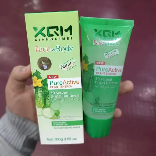 XQM Whiting Face & Body Scrub Gel 100ML.